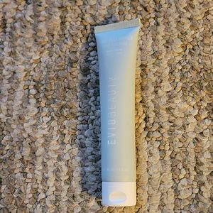 EvioBeauty Pore-fect Primer